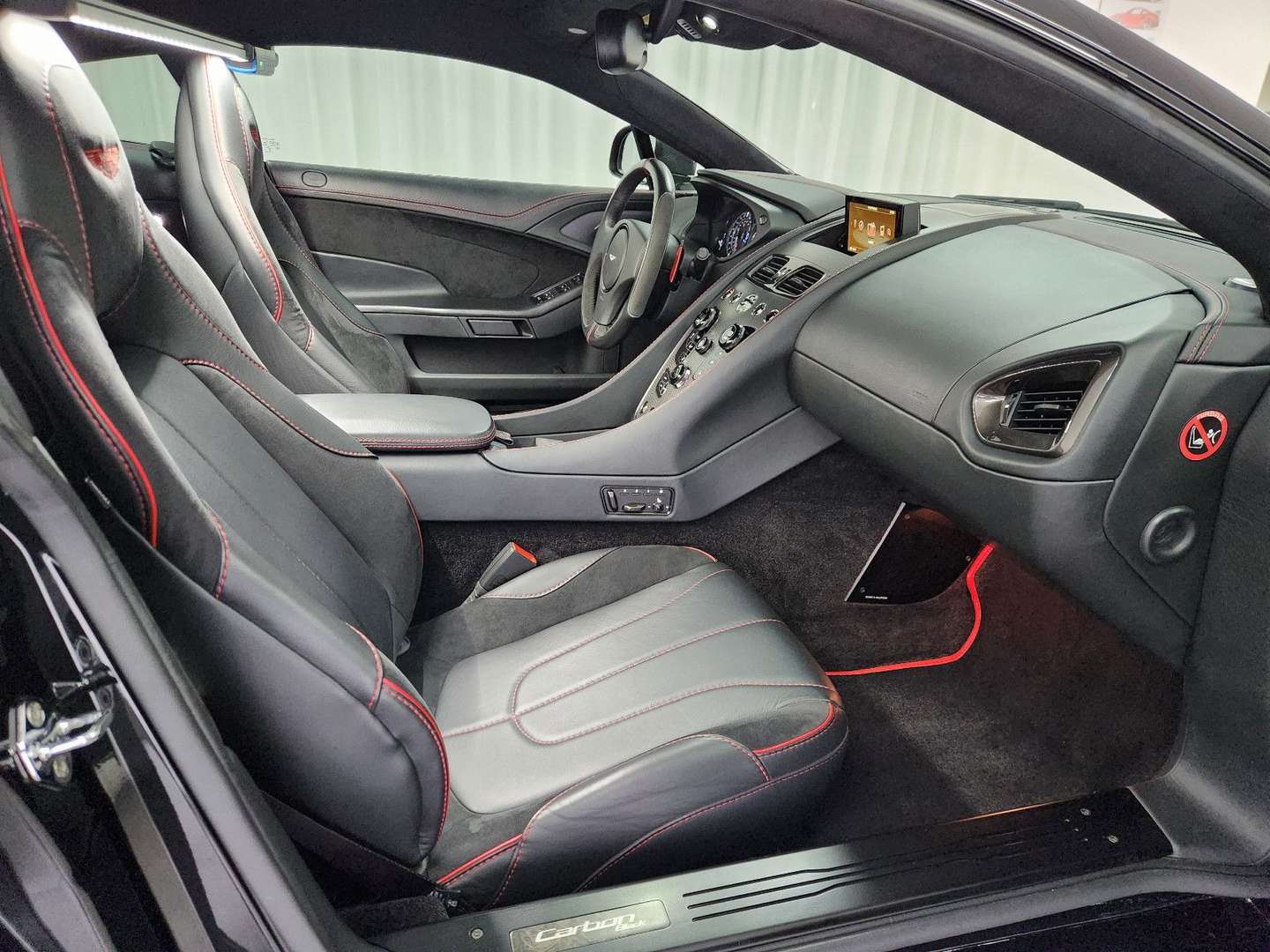 Aston Martin Vanquish 5.9 V12 Carbon Edition - 2017 - Joinsteer - #13