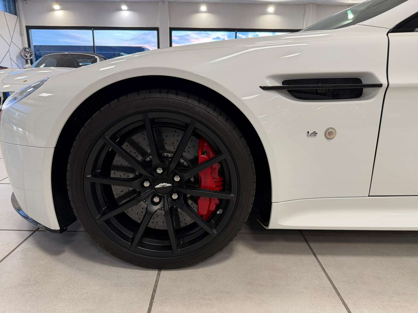 Aston Martin Vantage Coupe 6.0 V12 - 2014 - Joinsteer - #7