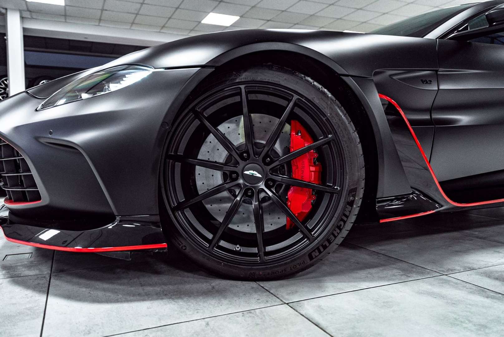 Aston Martin Vantage - 2022 - Joinsteer - #13