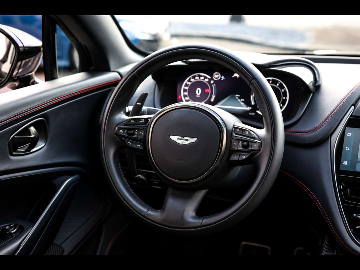 Aston Martin DBX 707 JET BLACK - 2025 - Joinsteer - #17