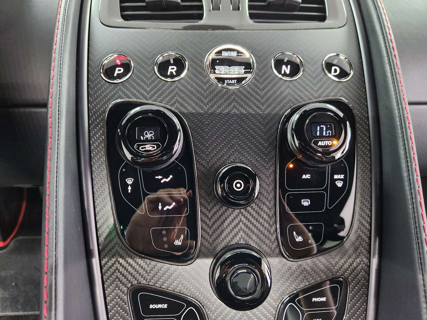 Aston Martin Vanquish 5.9 V12 Carbon Edition - 2017 - Joinsteer - #23