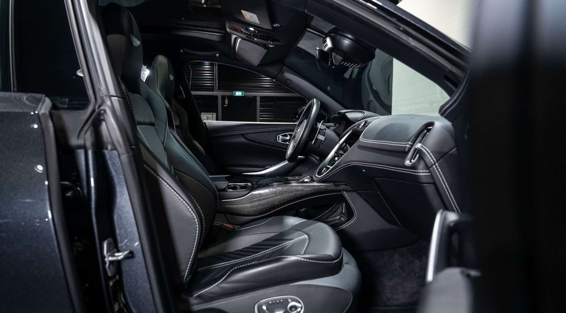Aston Martin DBX 707 Black Pack - 2022 - Joinsteer - #10