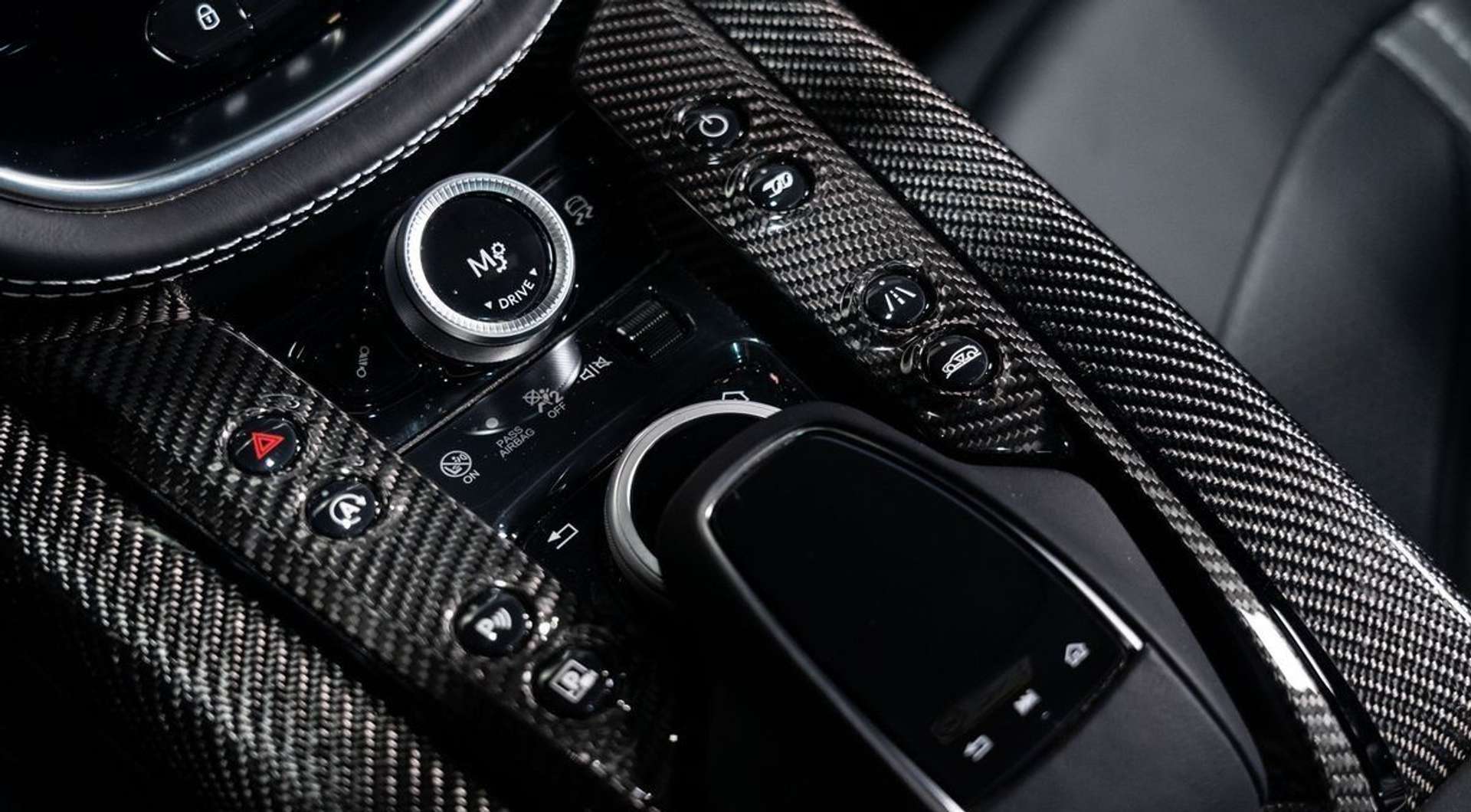 Aston Martin DBX 707 Black Pack - 2022 - Joinsteer - #18