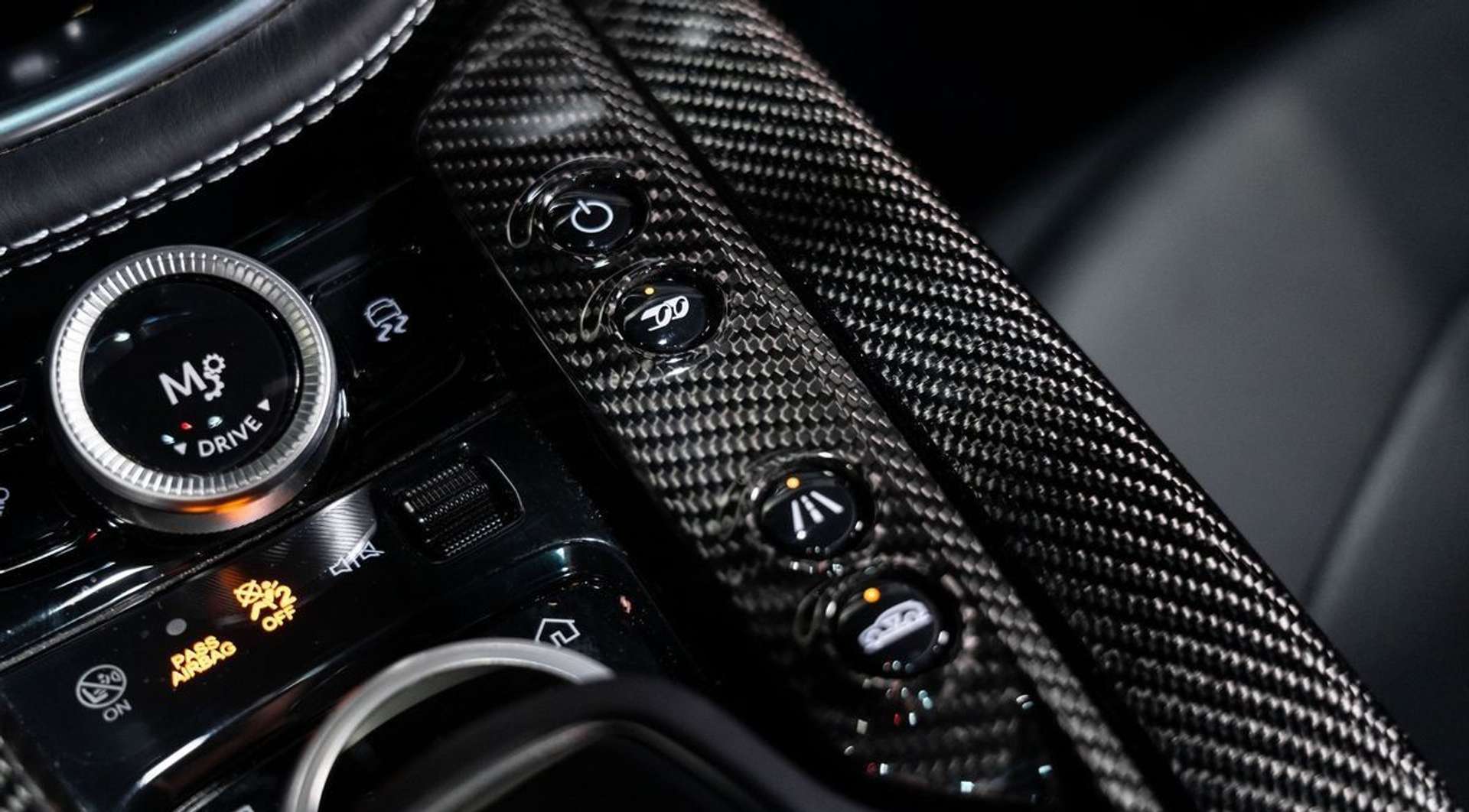 Aston Martin DBX 707 Black Pack - 2022 - Joinsteer - #19