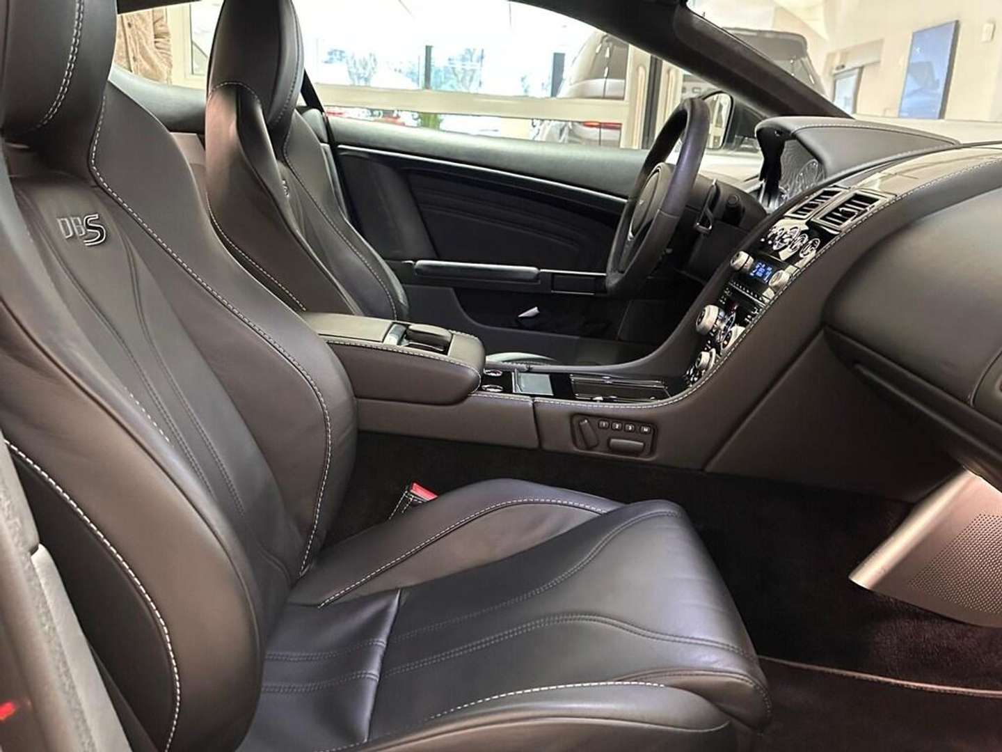 Aston Martin DBS Coupé 6.0 - 2010 - Joinsteer - #3