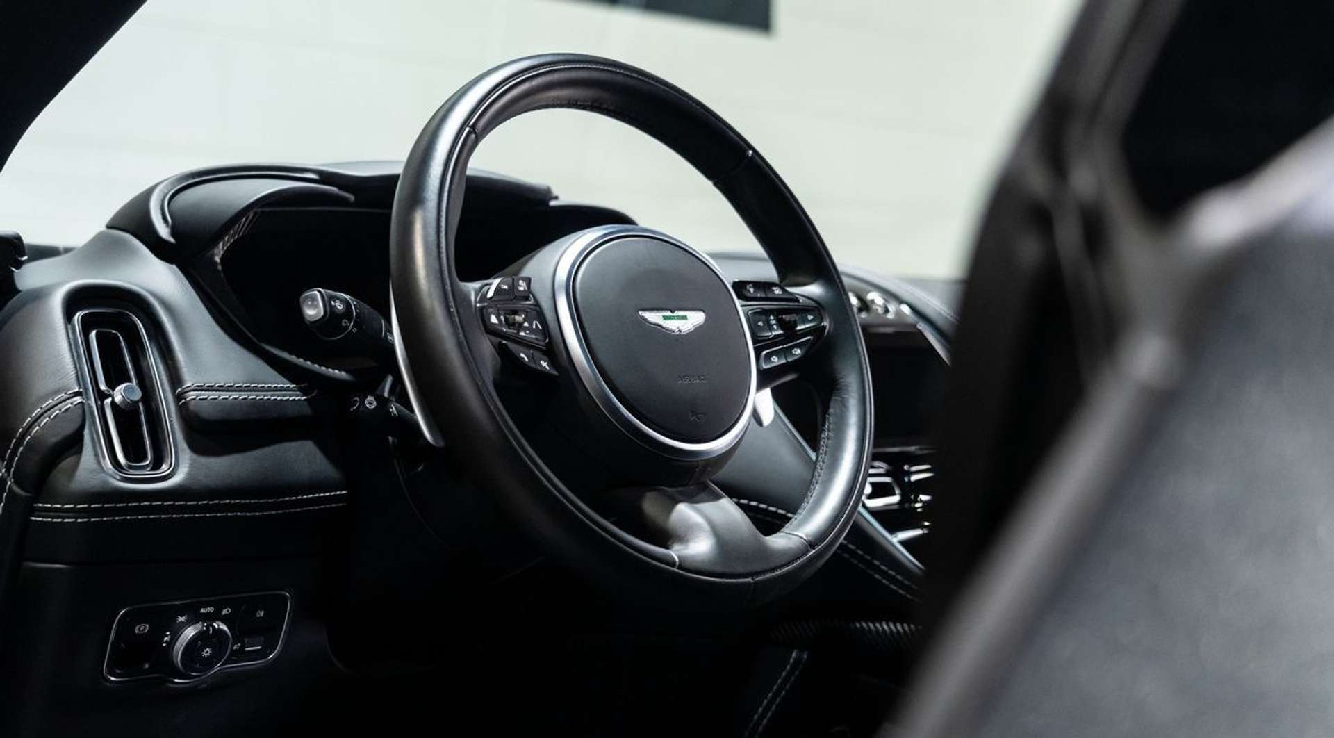 Aston Martin DBX 707 Black Pack - 2022 - Joinsteer - #23