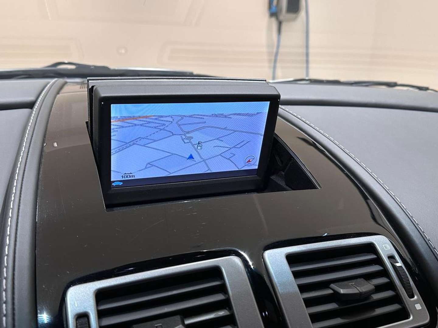 Aston Martin DBS Coupé 6.0 - 2010 - Joinsteer - #9