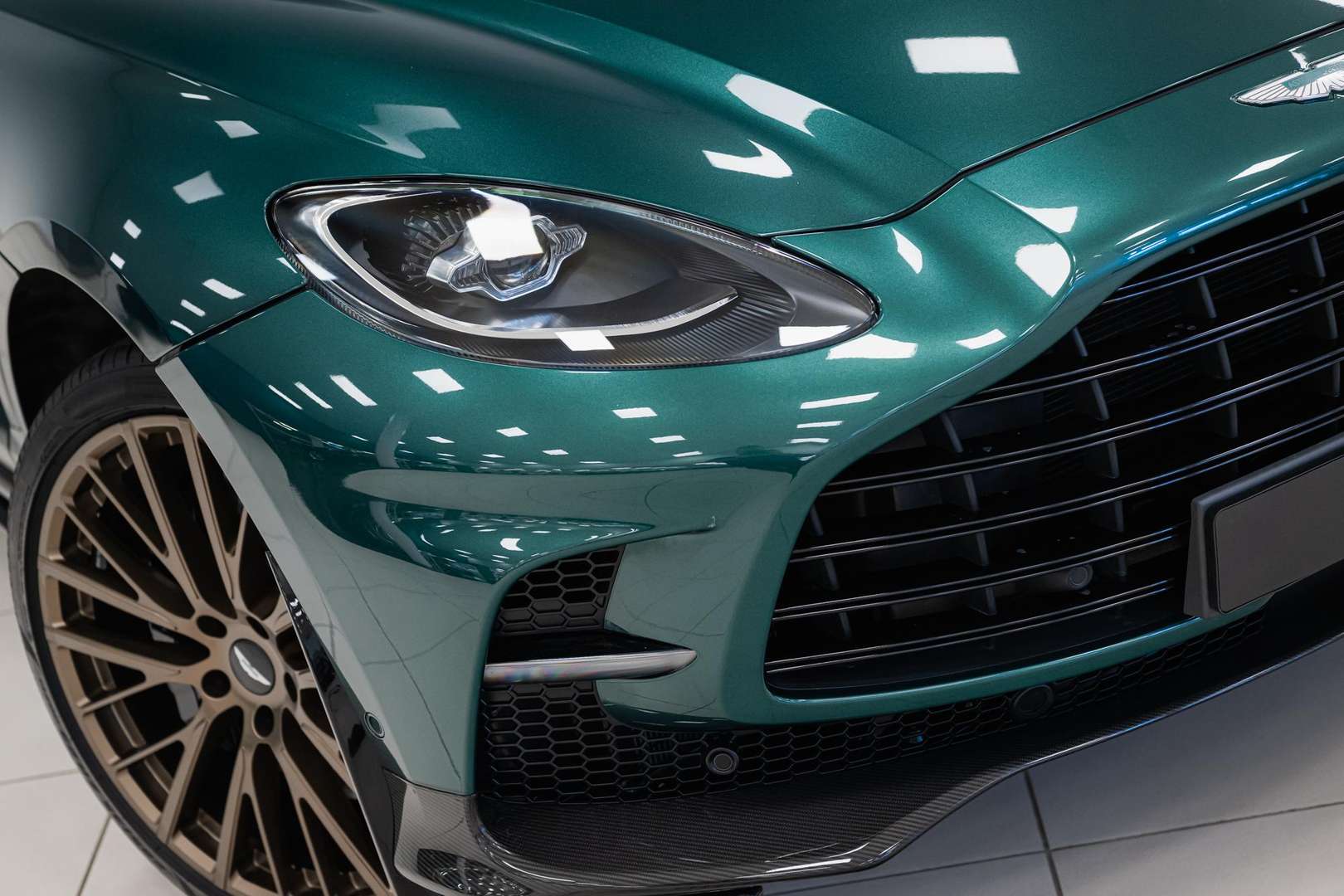 Aston Martin DBX 4.0 V8 707 - 2024 - Joinsteer - #7