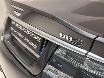 Aston Martin DBS Coupé 6.0 — photo 17