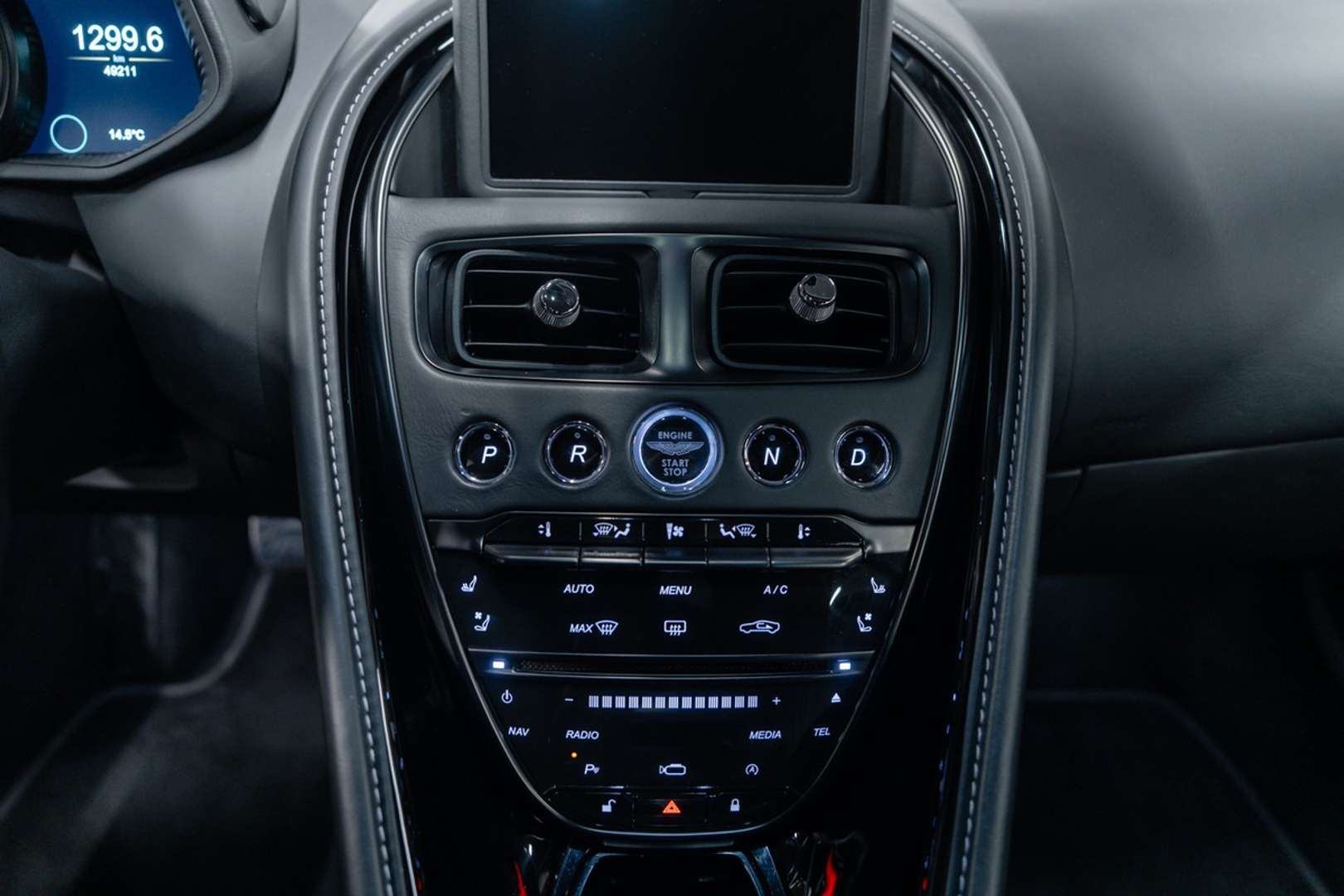 Aston Martin DB11 V12 5.2 - 2017 - Joinsteer - #16