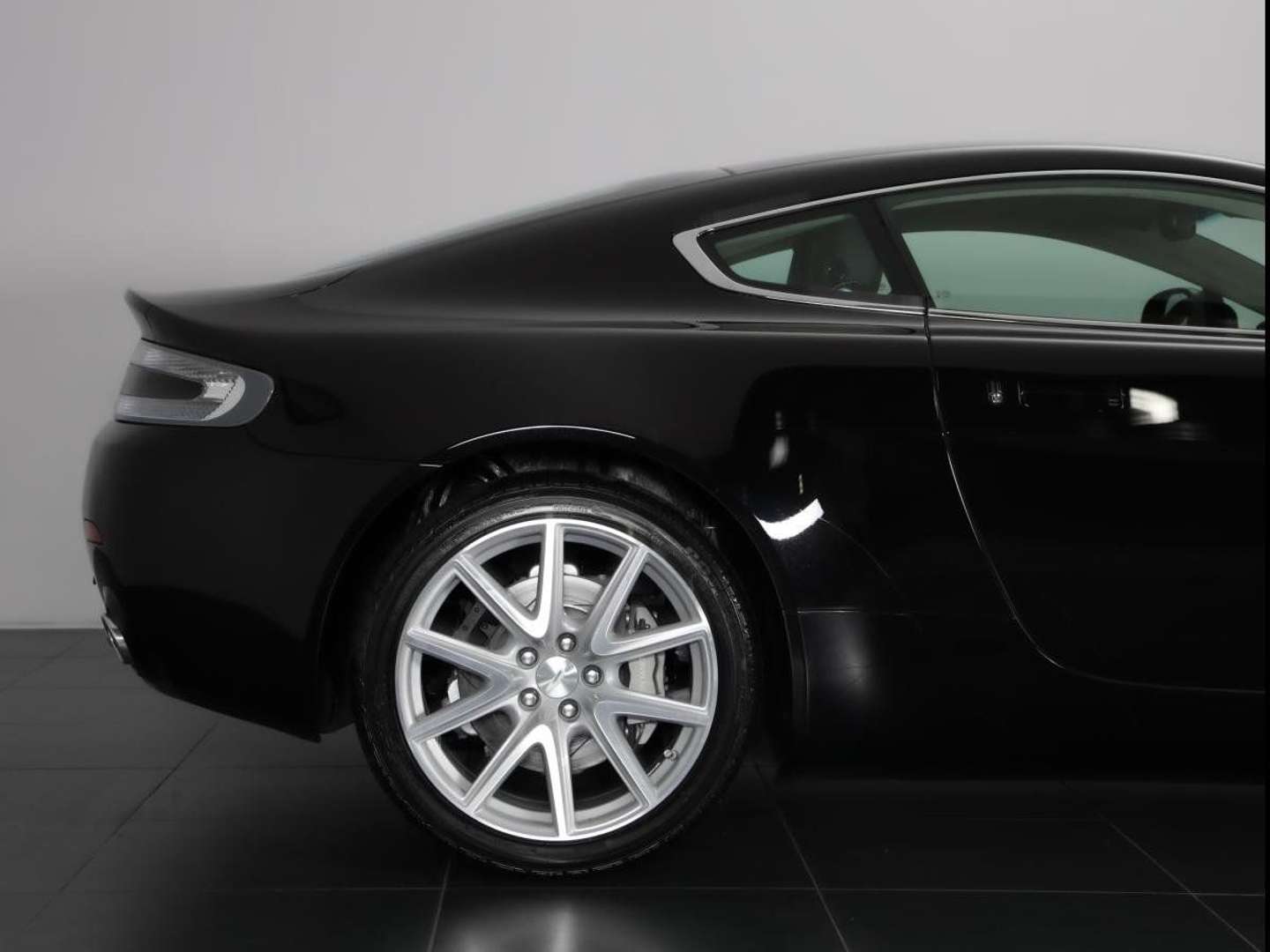 Aston Martin V8 4.7L - 2012 - Joinsteer - #24