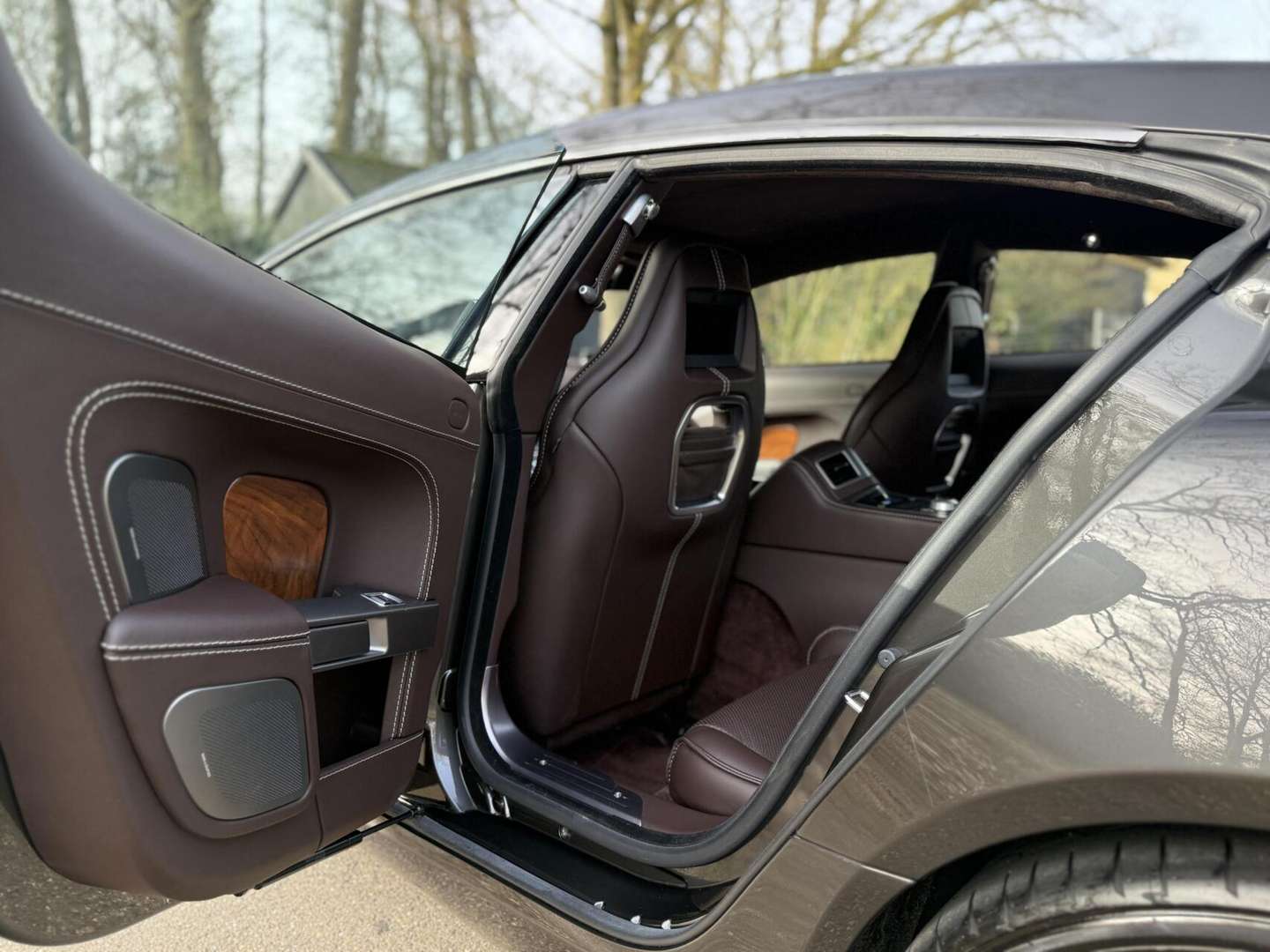 Aston Martin Rapide 6.0 V12 Luxe - 2011 - Joinsteer - #23
