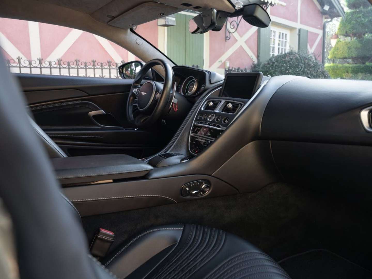 Aston Martin DB11 V12 Launch Edition - 2017 - Joinsteer - #26