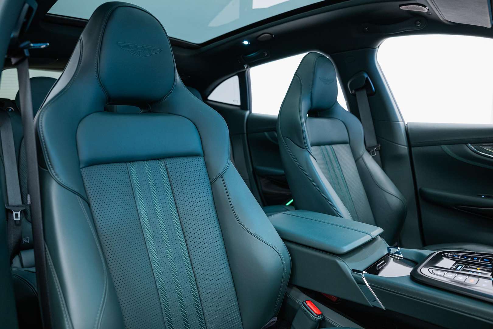 Aston Martin DBX 4.0 V8 707 - 2024 - Joinsteer - #17