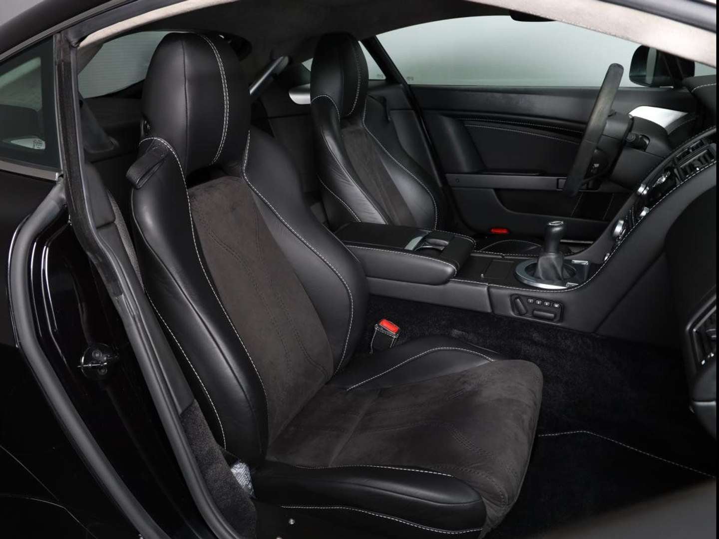 Aston Martin V8 4.7L - 2012 - Joinsteer - #26