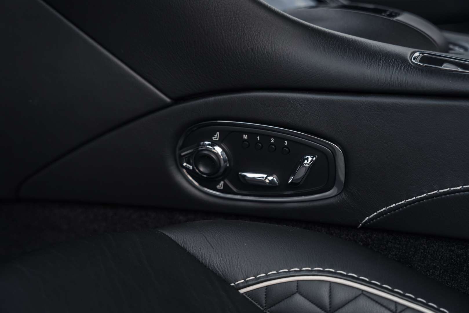 Aston Martin DBS Superleggera Coupé 2+2 - 2020 - Joinsteer - #21