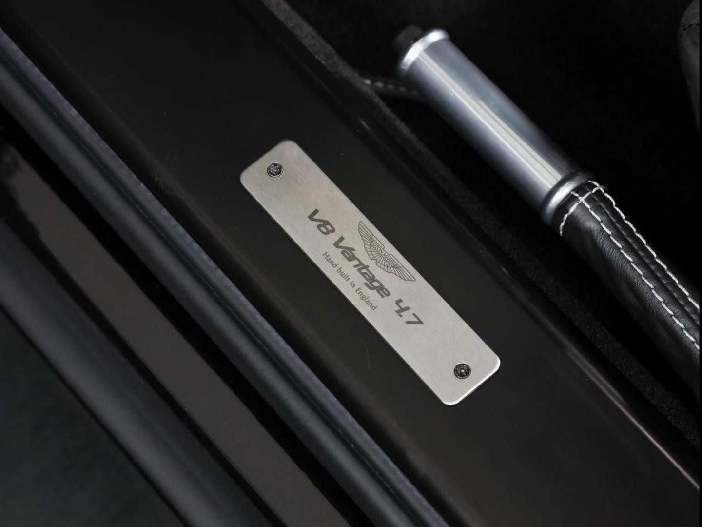 Aston Martin V8 4.7L - 2012 - Joinsteer - #33