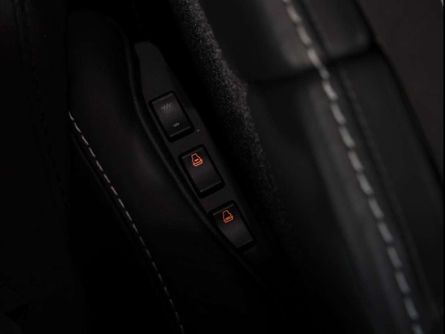 Aston Martin V8 4.7L - 2012 - Joinsteer - #35