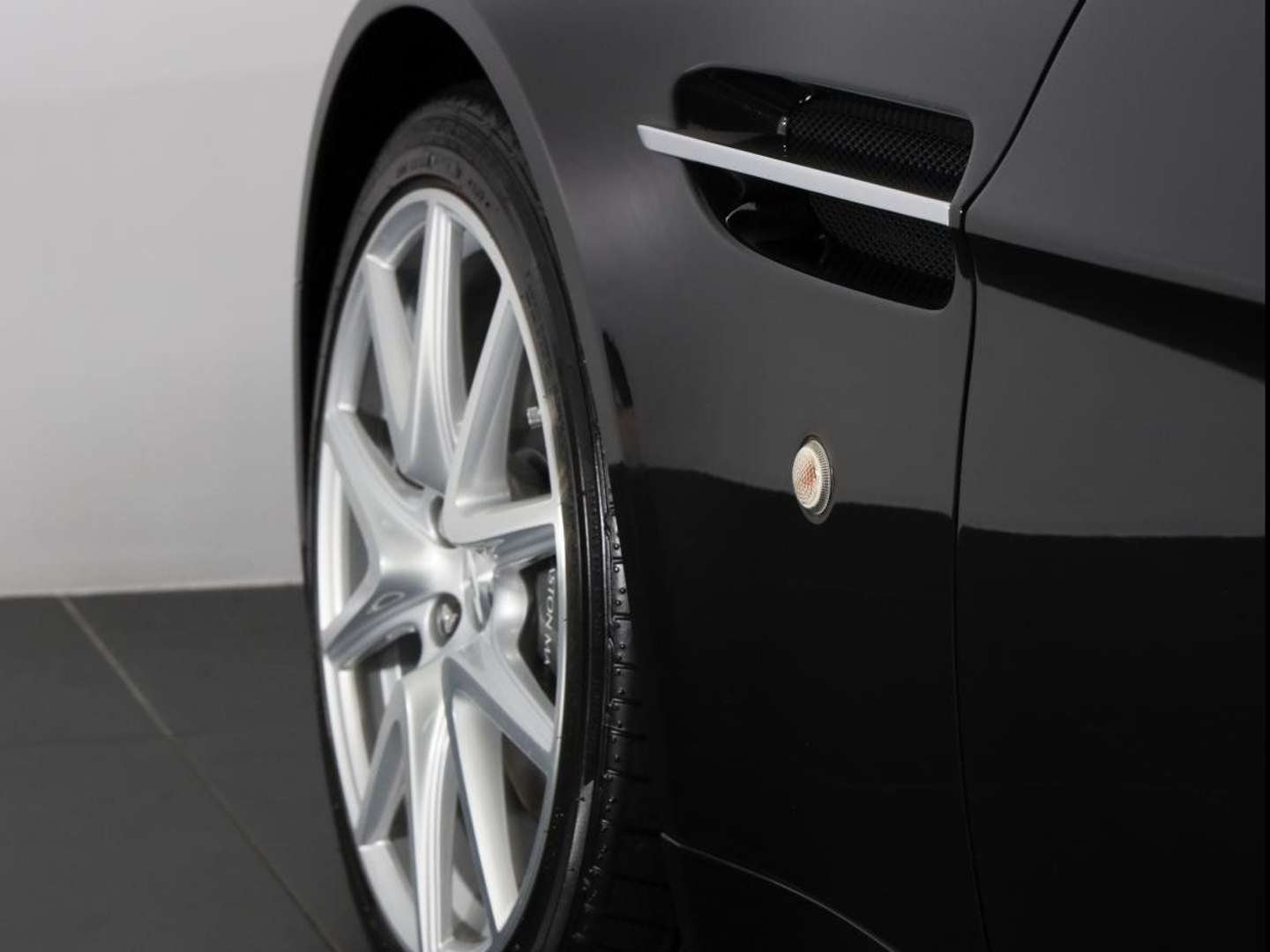 Aston Martin V8 4.7L - 2012 - Joinsteer - #37