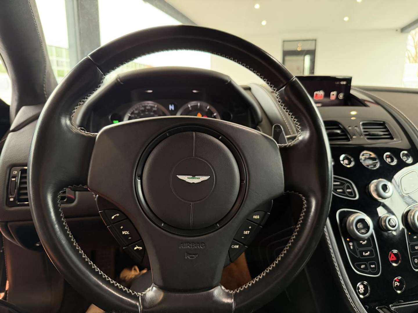 Aston Martin Vantage Roadster 4.7 V8 - 420 Sportshift 2 - 2018 - Joinsteer - #27