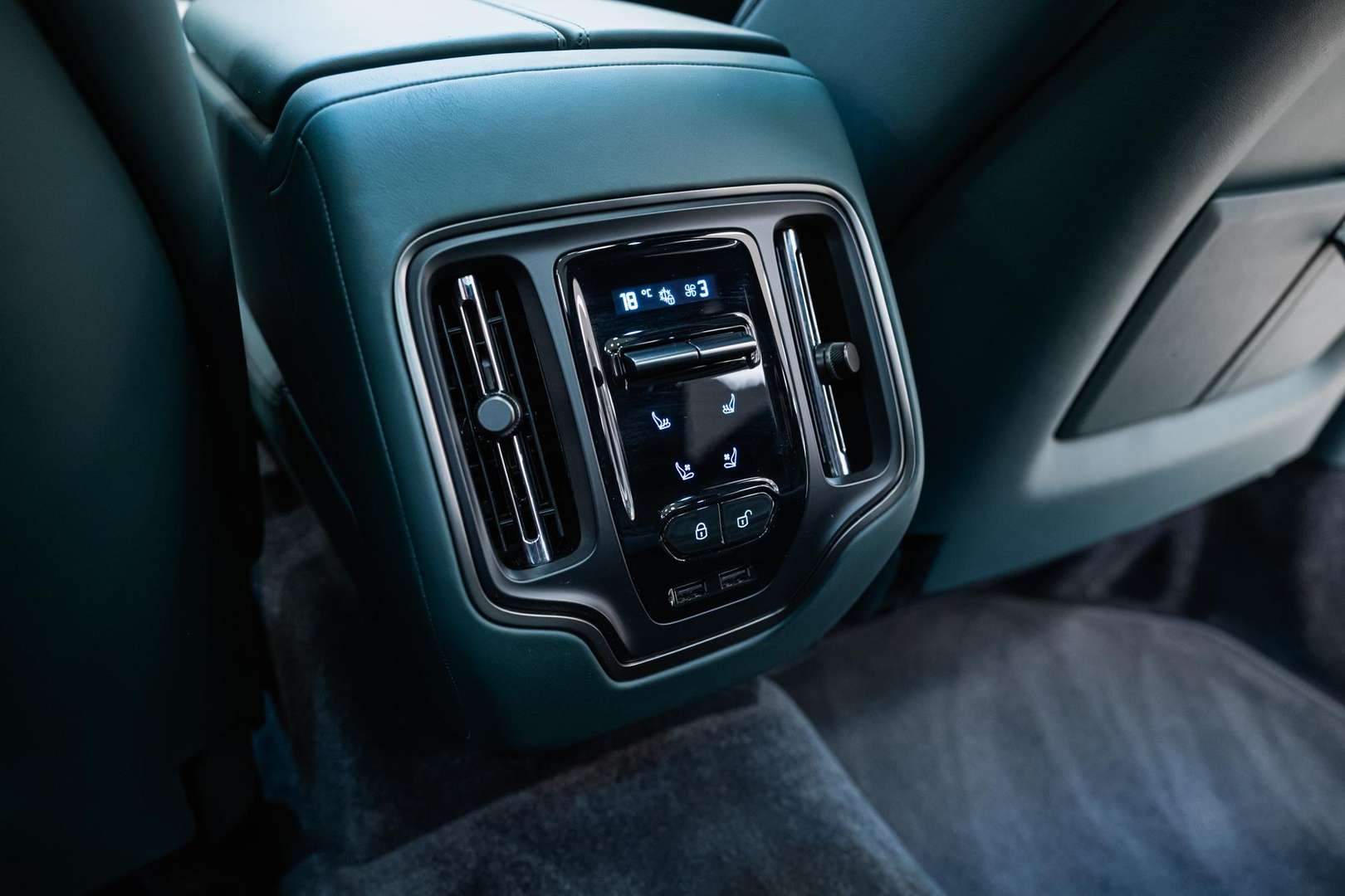 Aston Martin DBX 4.0 V8 707 - 2024 - Joinsteer - #39