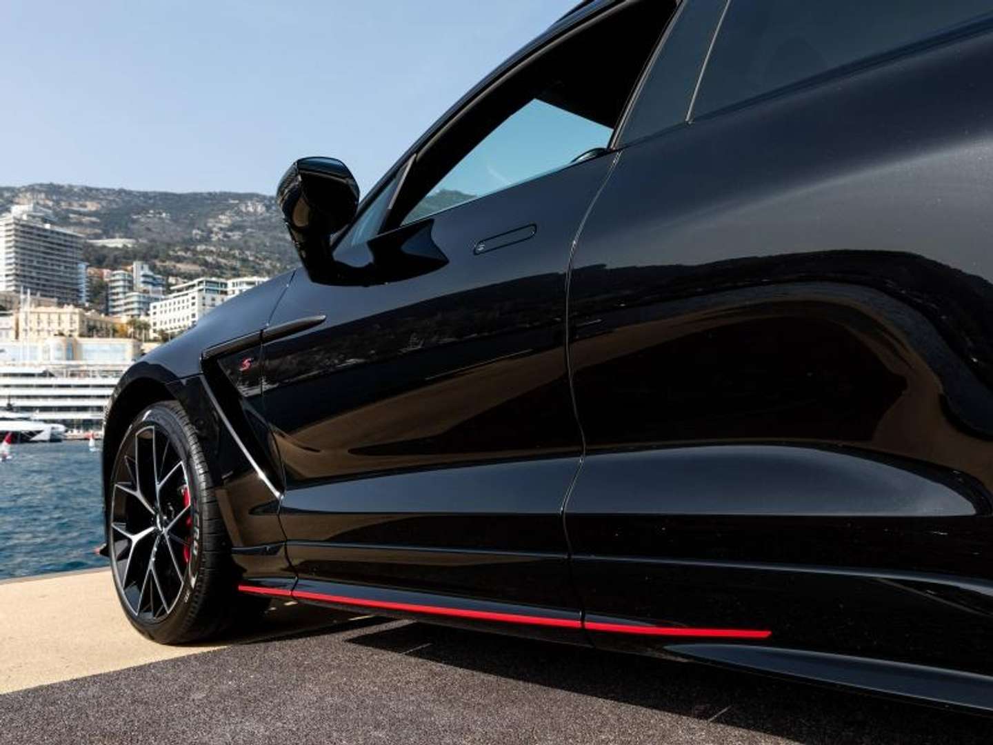 Aston Martin DBS 727CH - 2026 - Joinsteer - #8