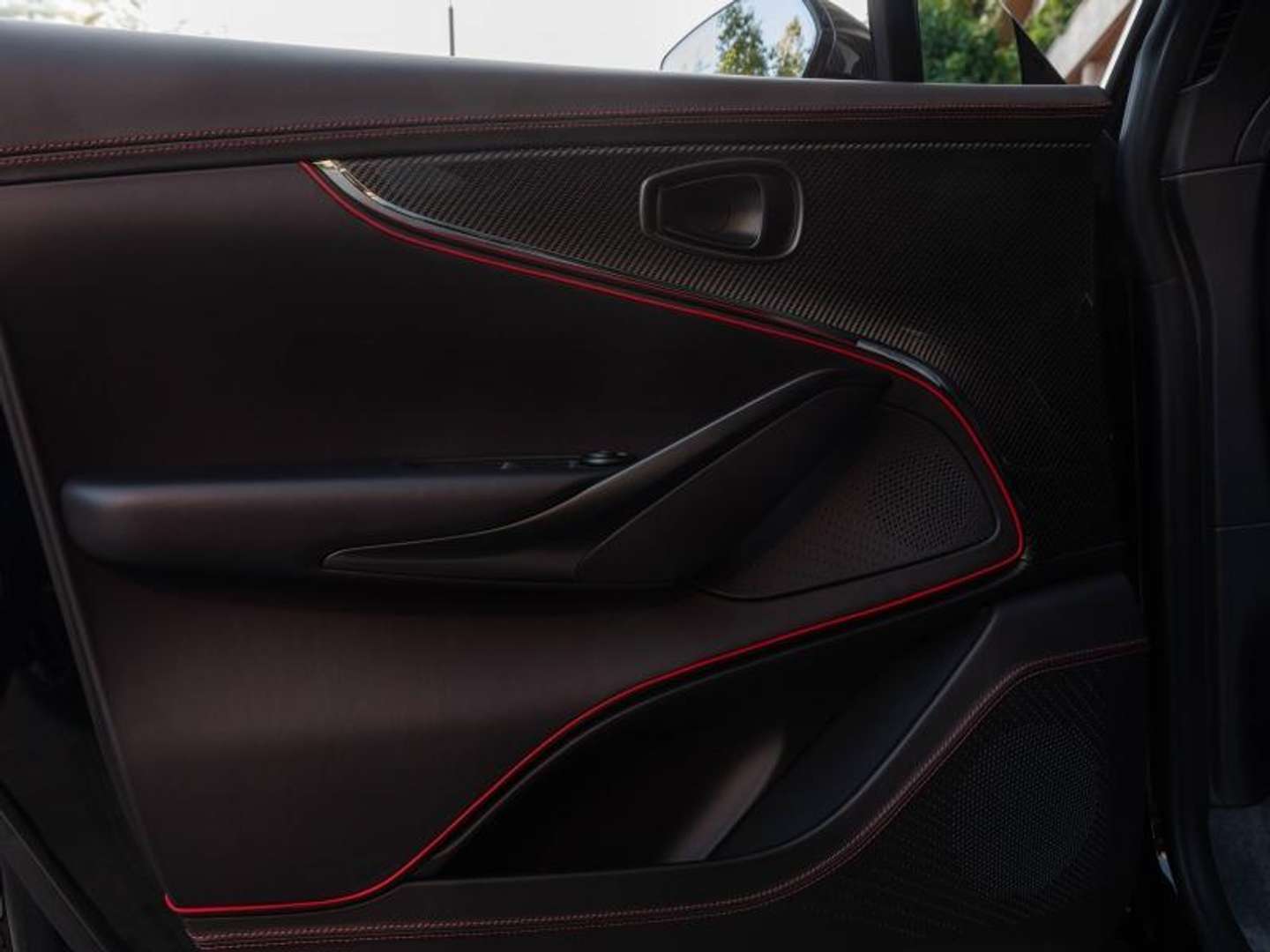 Aston Martin DBS 727CH - 2026 - Joinsteer - #14