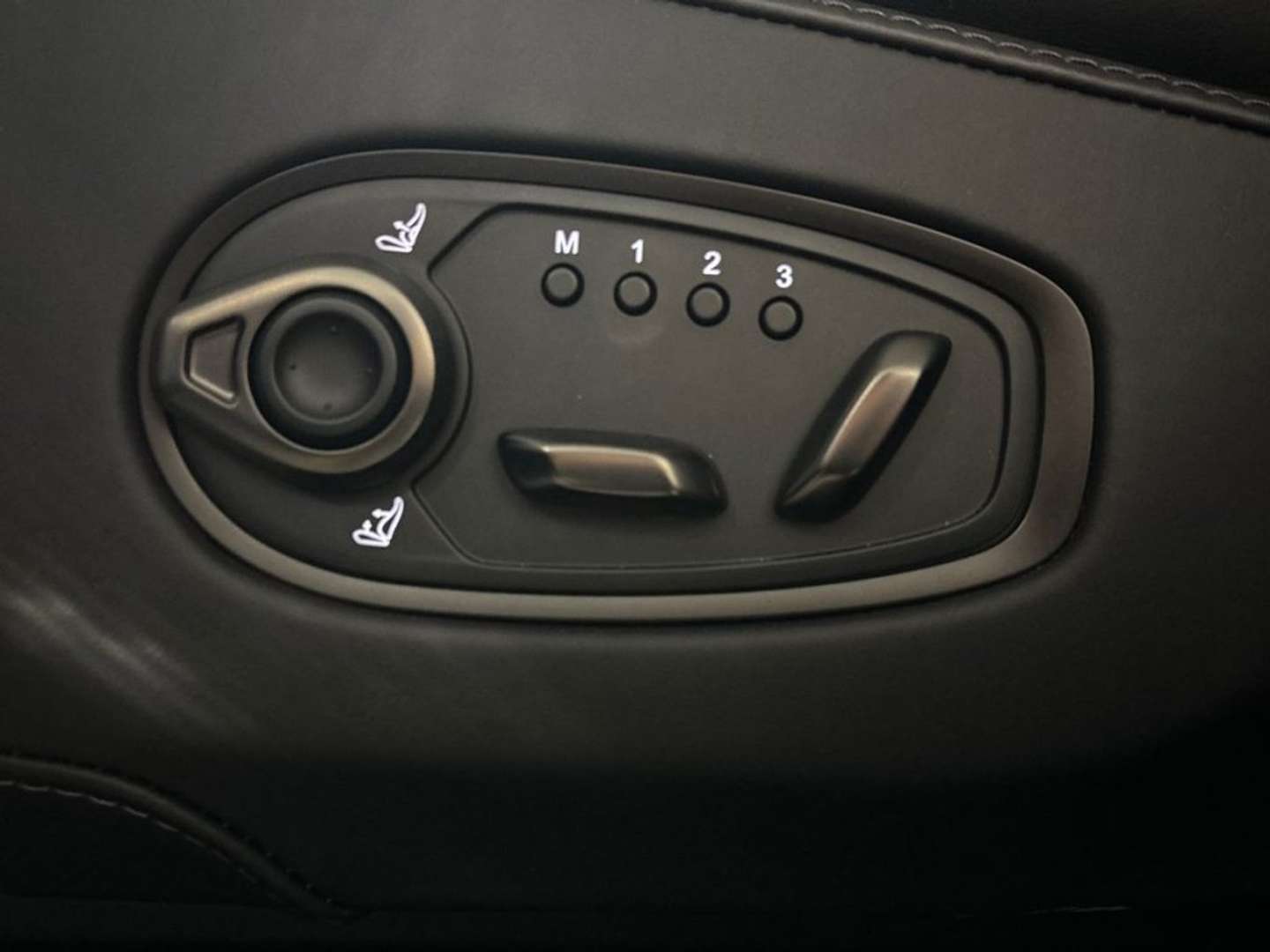 Aston Martin DBX 707 - 2024 - Joinsteer - #20