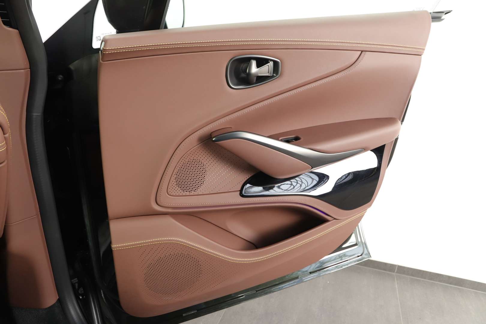 Aston Martin DBX 707 Leather - Q - 2024 - Joinsteer - #29