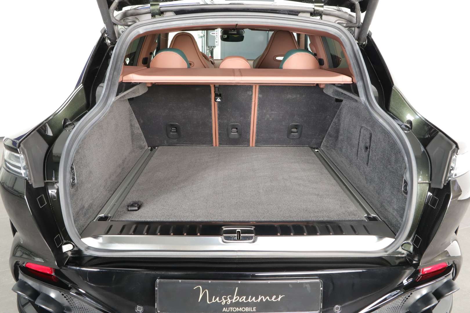 Aston Martin DBX 707 Leather - Q - 2024 - Joinsteer - #44