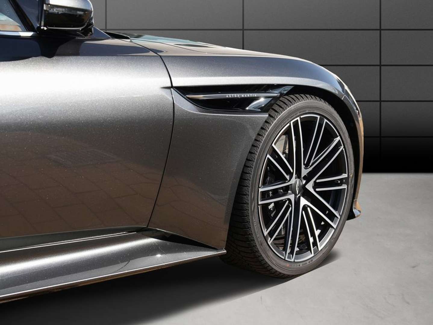 Aston Martin DB12 Volante - 2024 - Joinsteer - #9