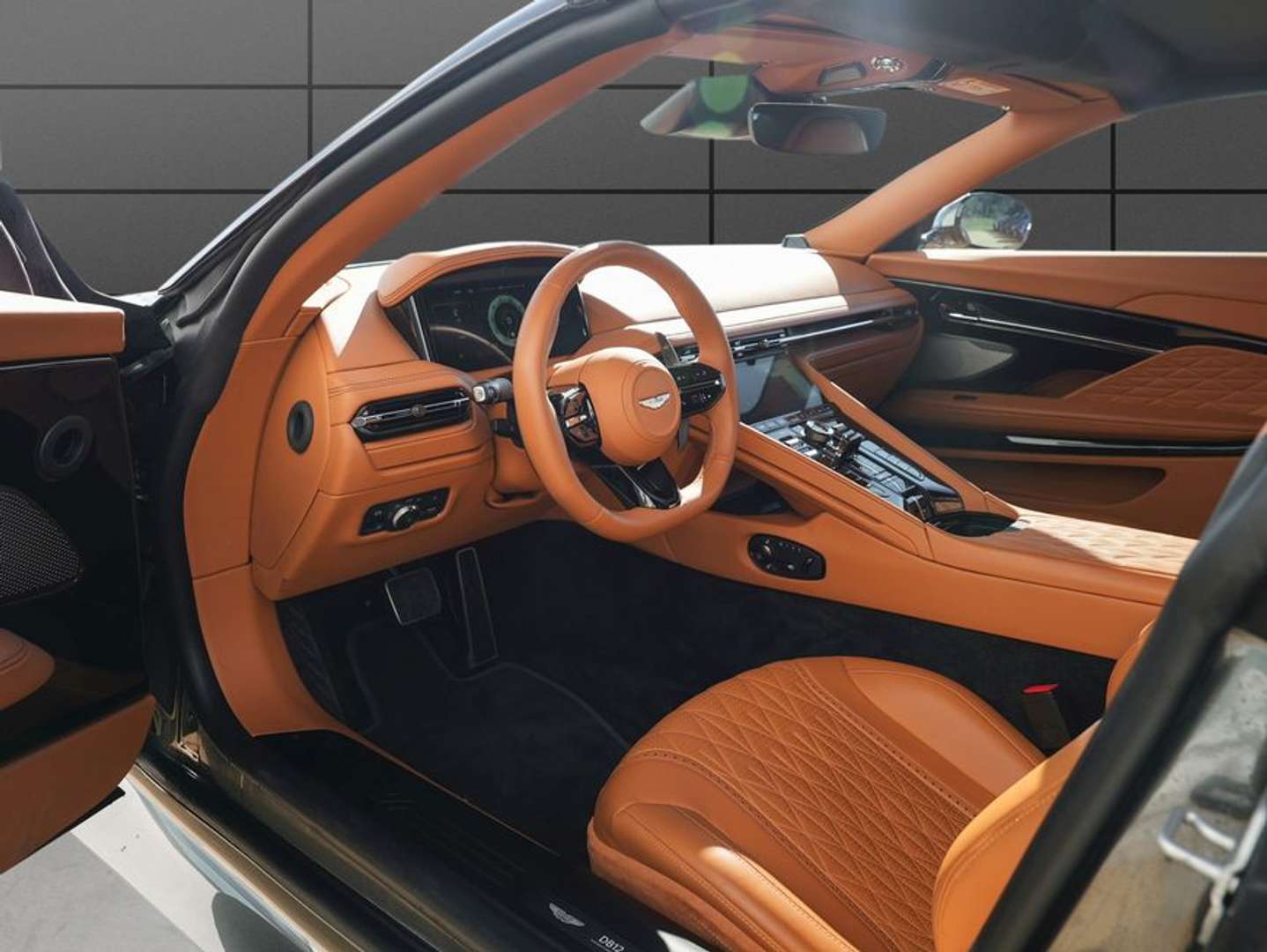 Aston Martin DB12 Volante - 2024 - Joinsteer - #11