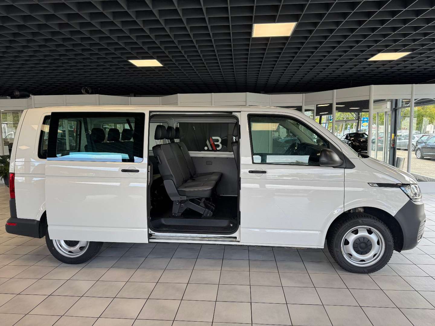Volkswagen T6 Kombi - 2021 - Joinsteer - #13