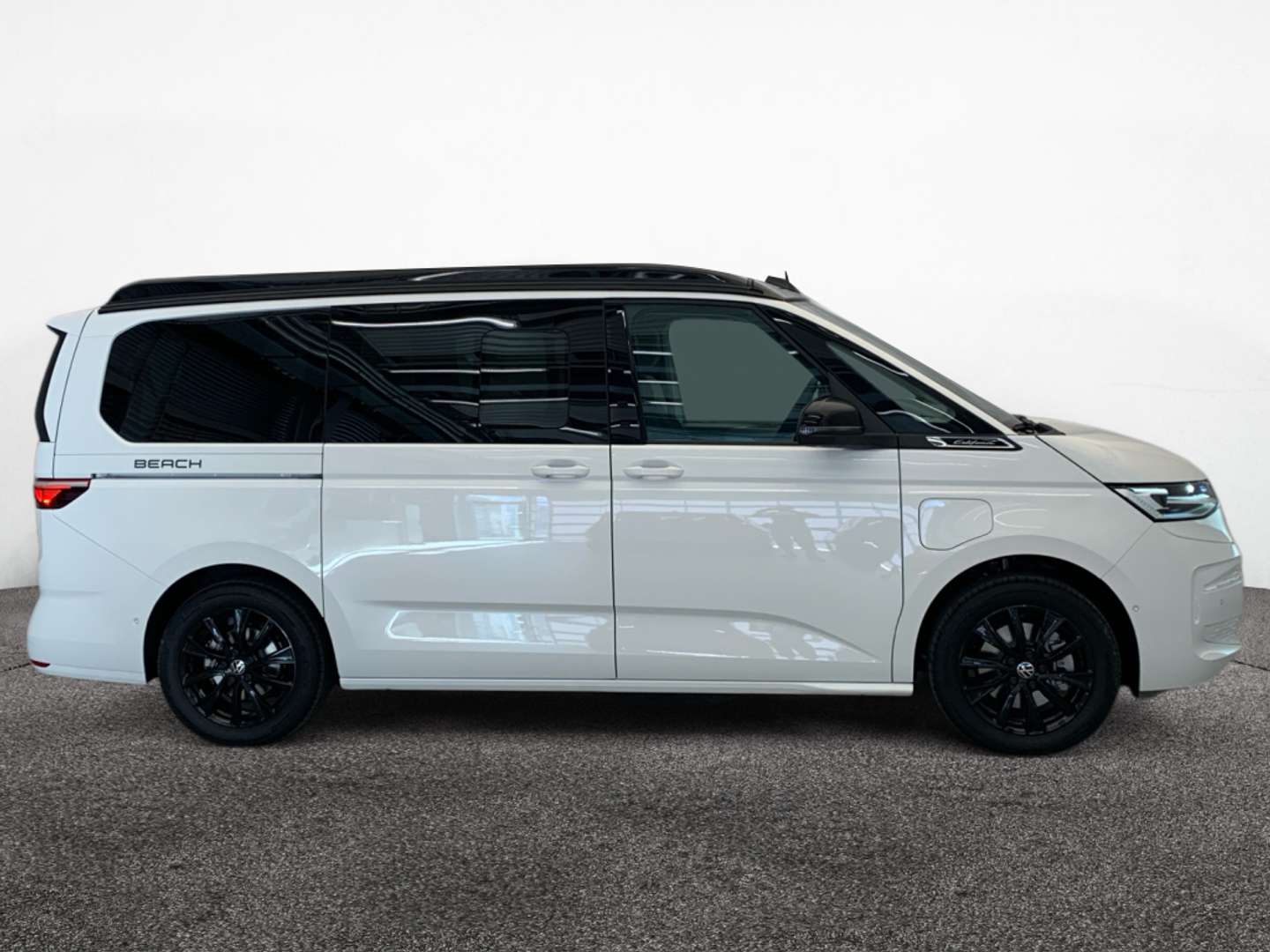 Volkswagen Multivan California Beach EHybrid - 2026 - Joinsteer - #2