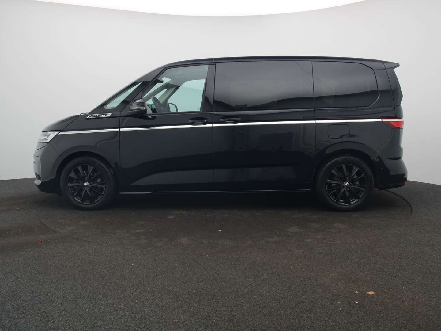 Volkswagen Multivan Hybrid Style - 2024 - Joinsteer - #3