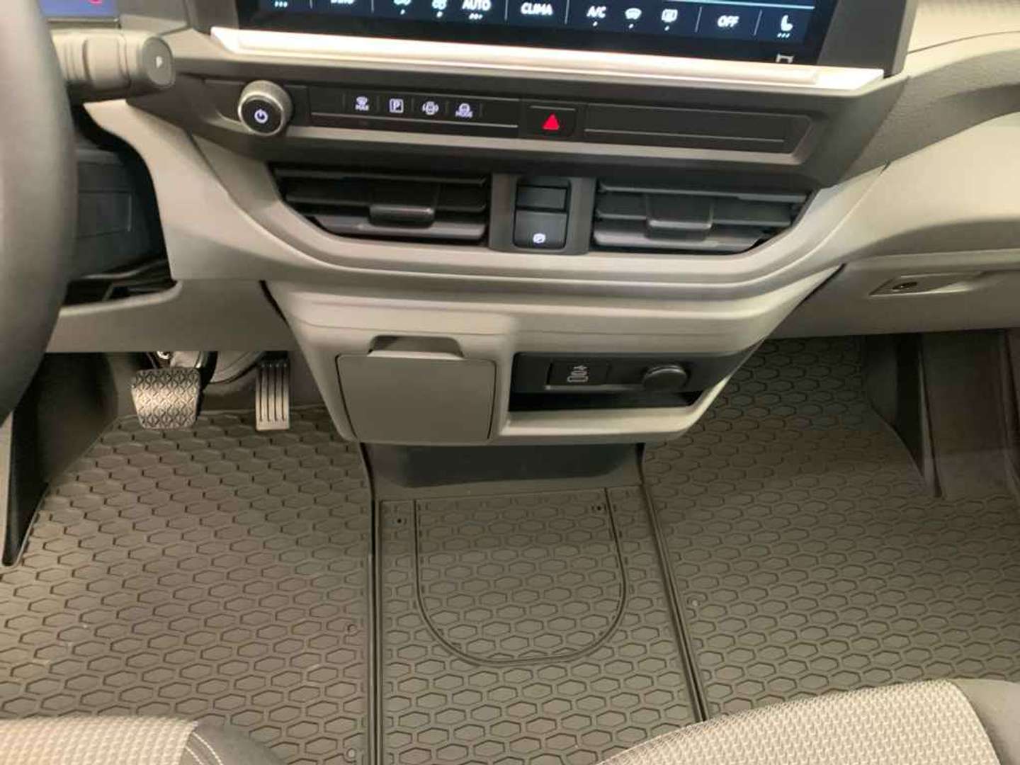 Volkswagen Transporter - 2026 - Joinsteer - #11