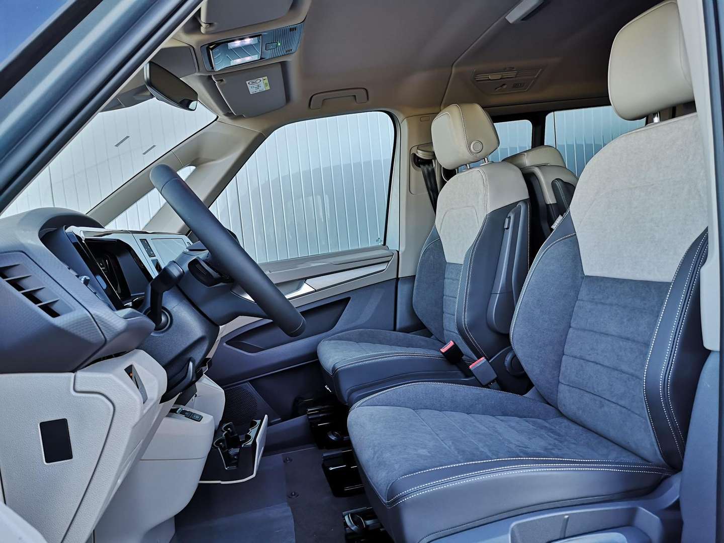 Volkswagen Multivan Edition Elegance - 2026 - Joinsteer - #8