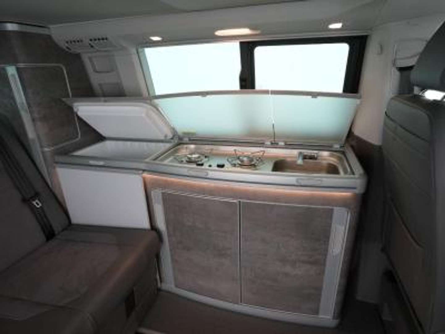 Volkswagen T6 California 4Motion - 2024 - Joinsteer - #7