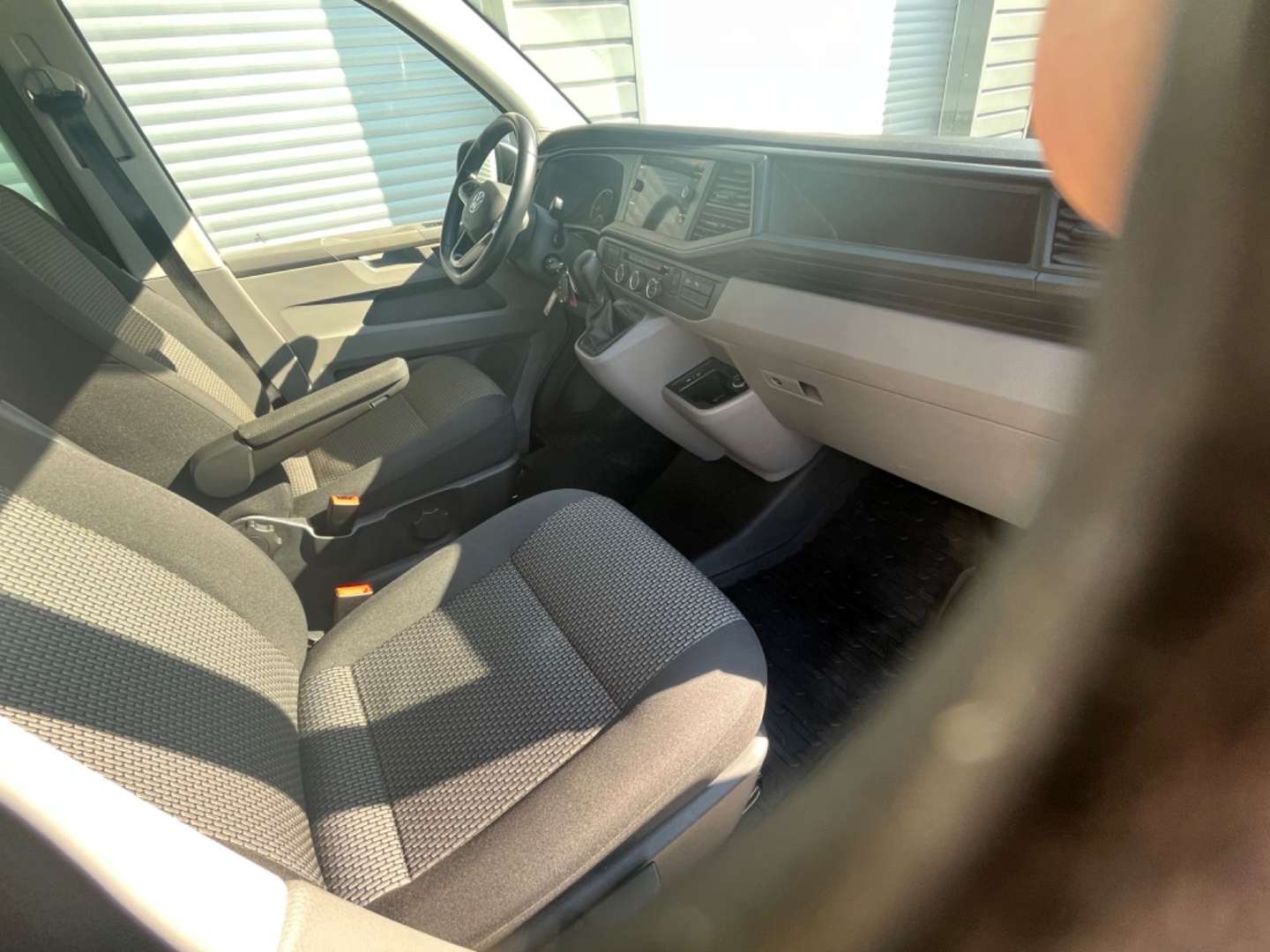 Volkswagen T6 Comfortline - 2023 - Joinsteer - #11
