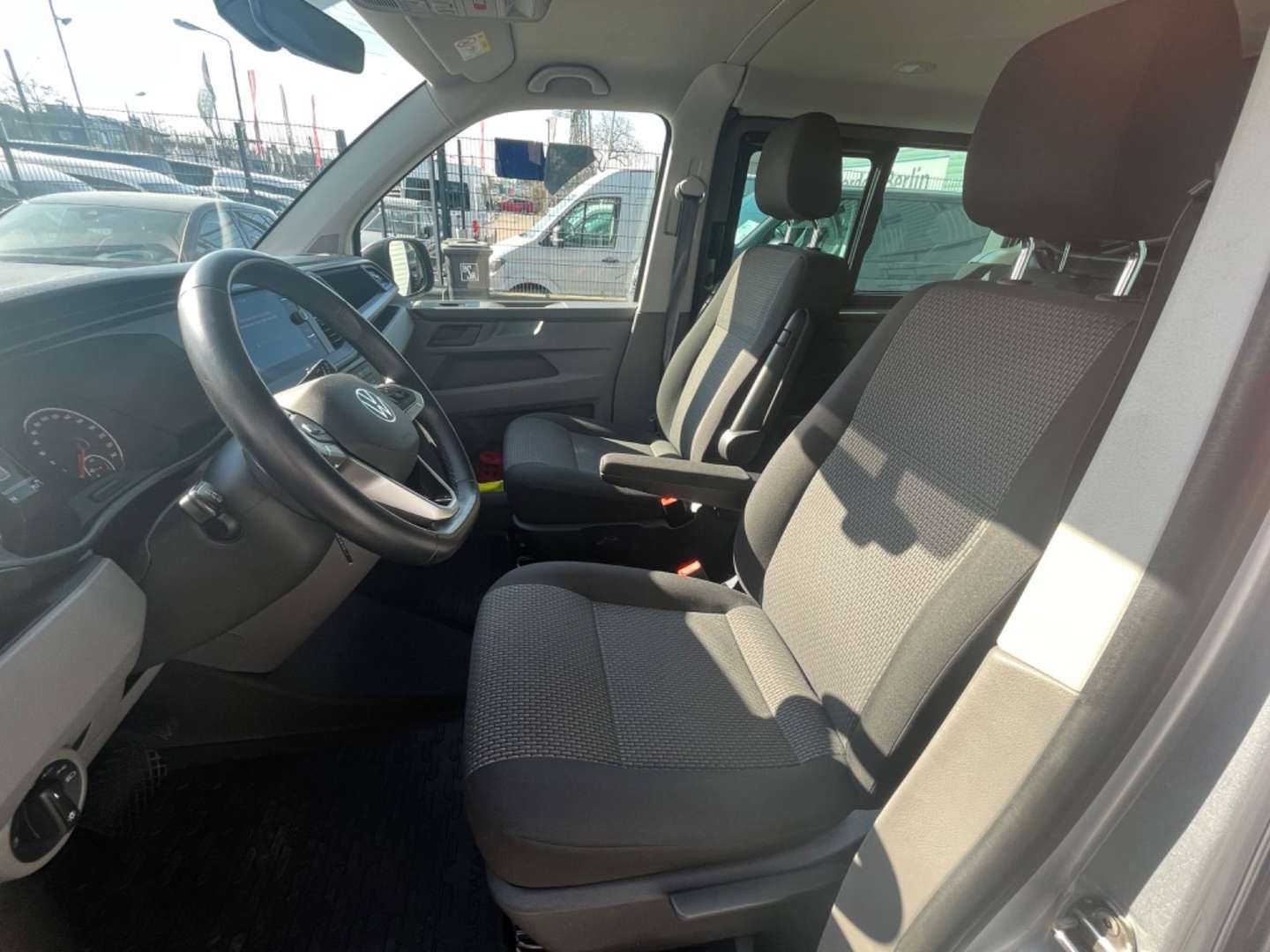 Volkswagen T6 Comfortline - 2023 - Joinsteer - #14