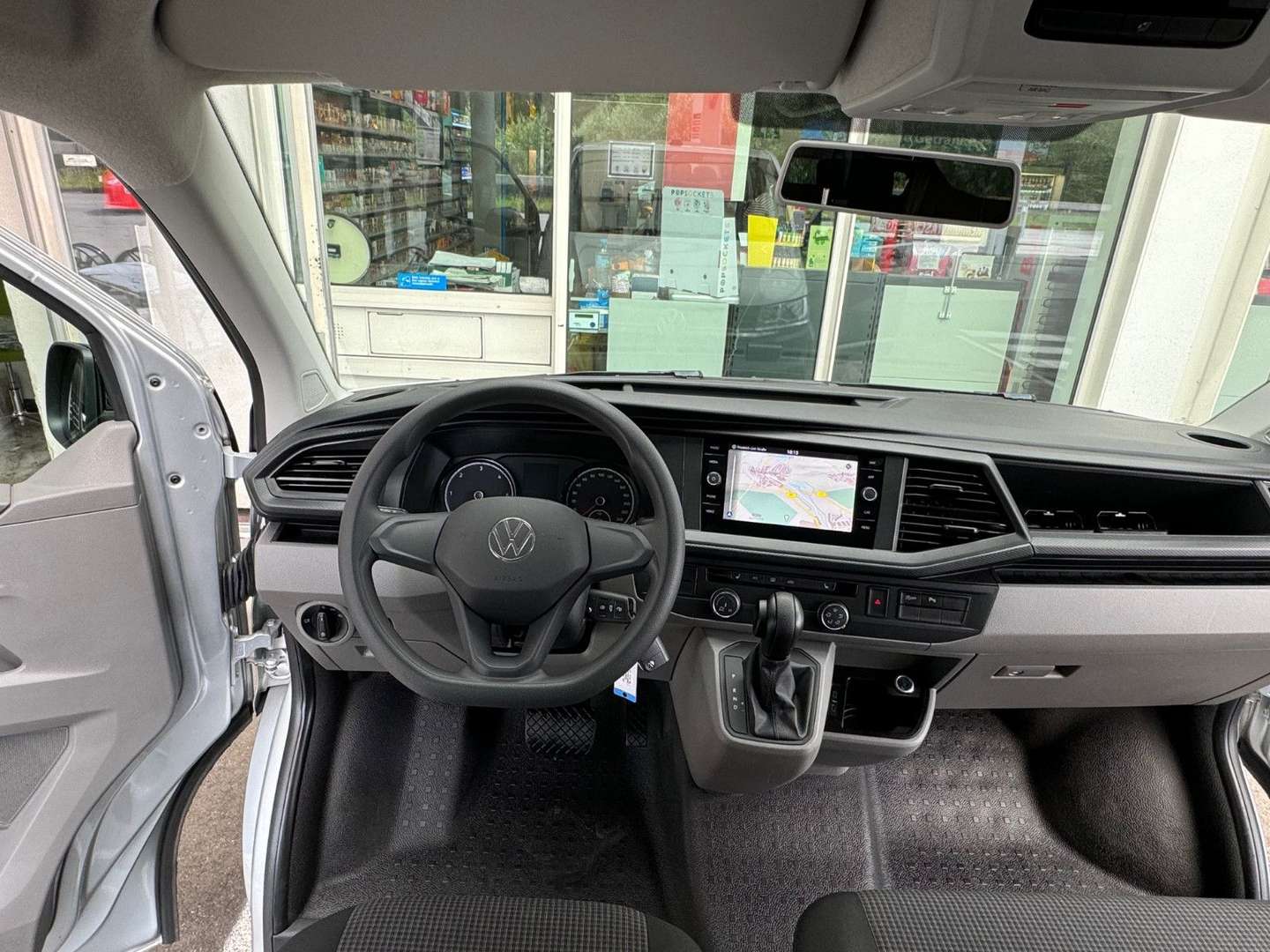 Volkswagen Transporter Kombi TDI - 2021 - Joinsteer - #4