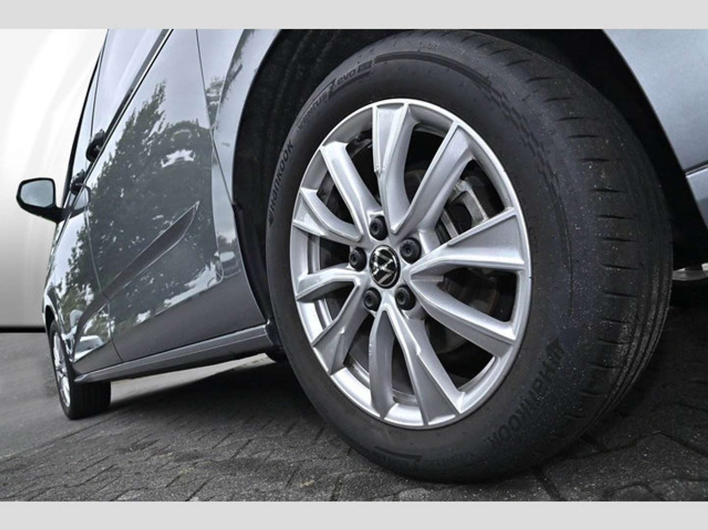 Volkswagen Multivan TDI Style - 2024 - Joinsteer - #5