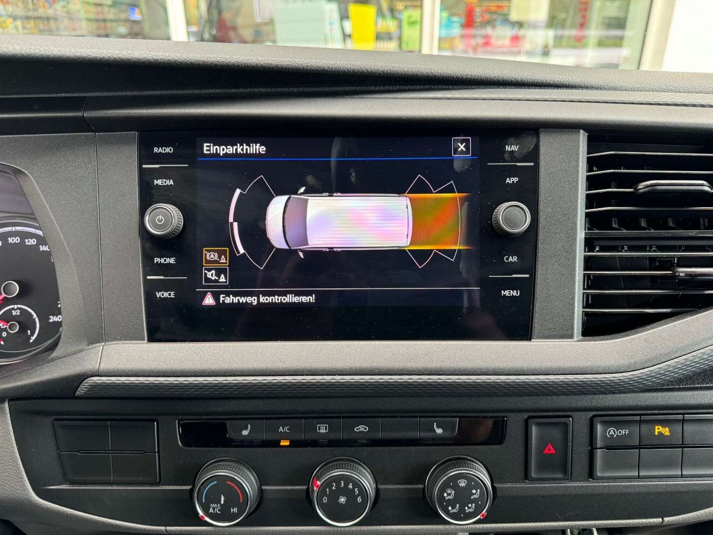 Volkswagen Transporter Kombi TDI - 2021 - Joinsteer - #6