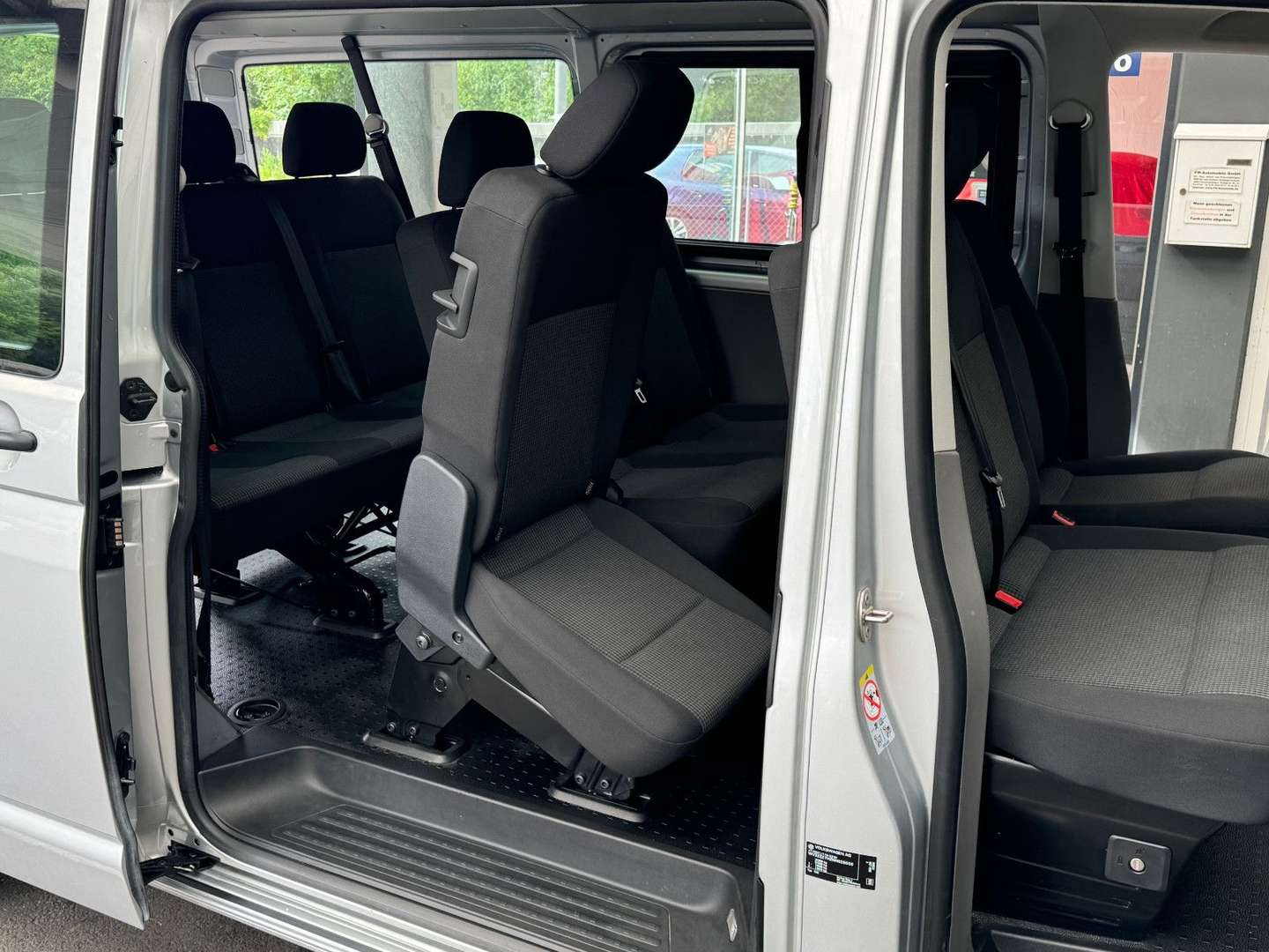 Volkswagen Transporter Kombi TDI - 2021 - Joinsteer - #9