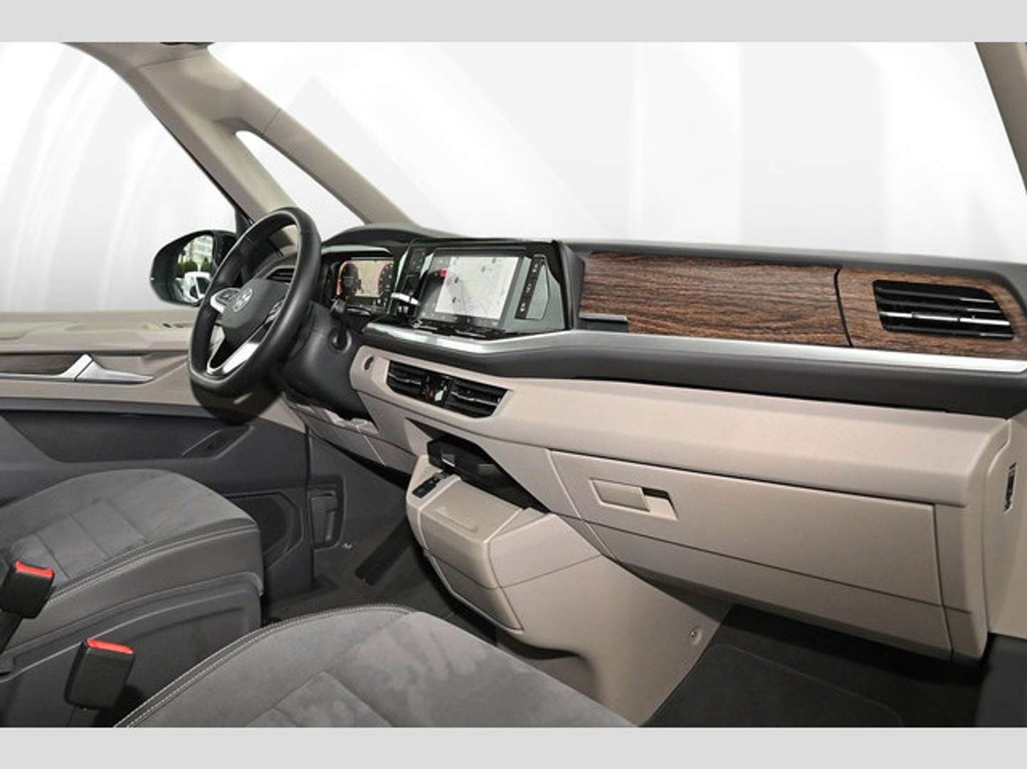 Volkswagen Multivan TDI Style - 2024 - Joinsteer - #10