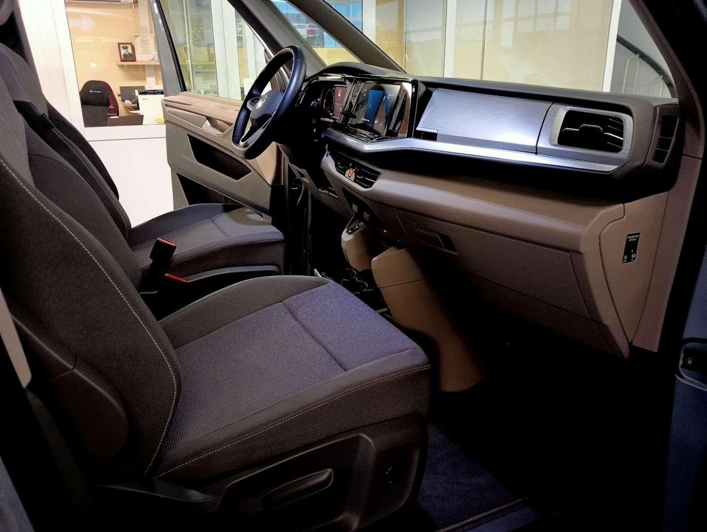 Volkswagen Multivan TDI - 2024 - Joinsteer - #10