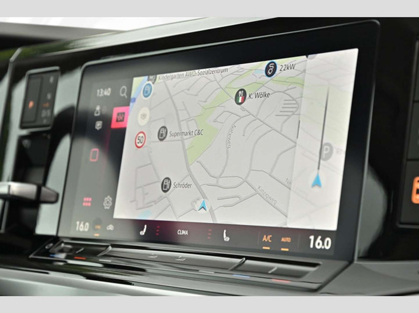 Volkswagen Multivan TDI Style - 2024 - Joinsteer - #13