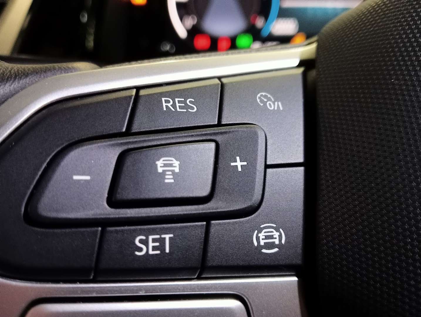 Volkswagen Multivan TDI - 2024 - Joinsteer - #12