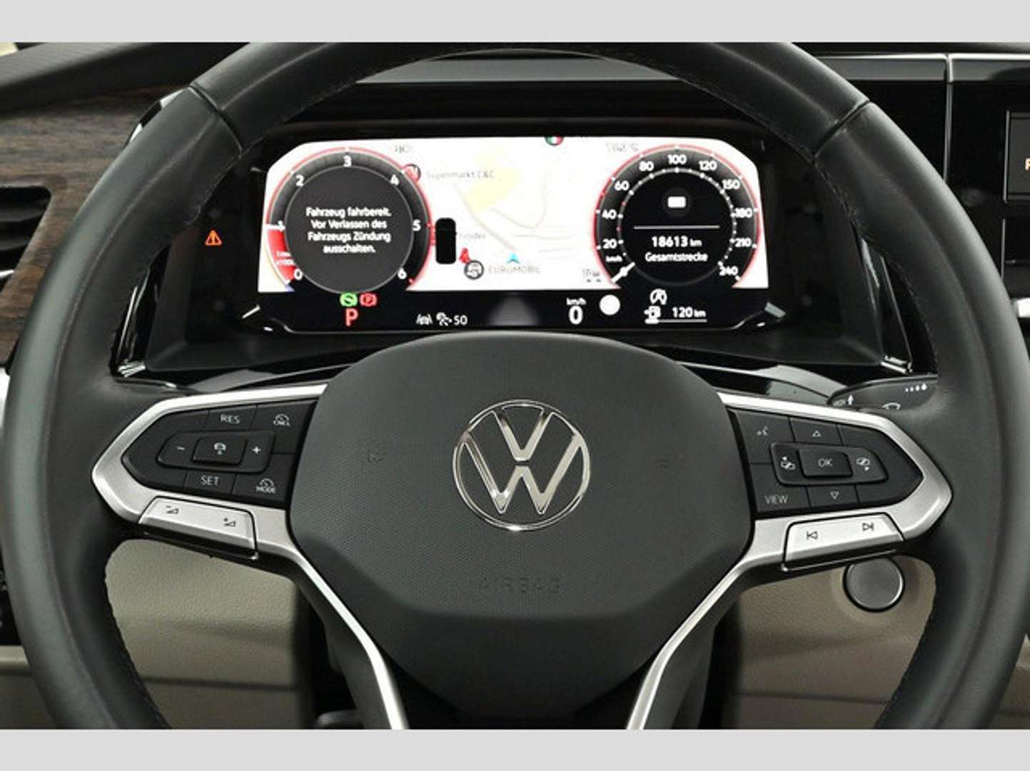 Volkswagen Multivan TDI Style - 2024 - Joinsteer - #15