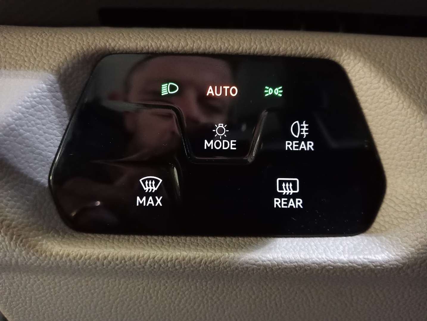 Volkswagen Multivan TDI - 2024 - Joinsteer - #24